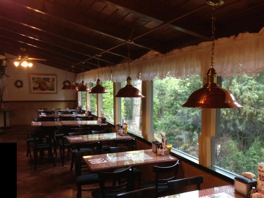 Strawberry Inn מראה חיצוני תמונה