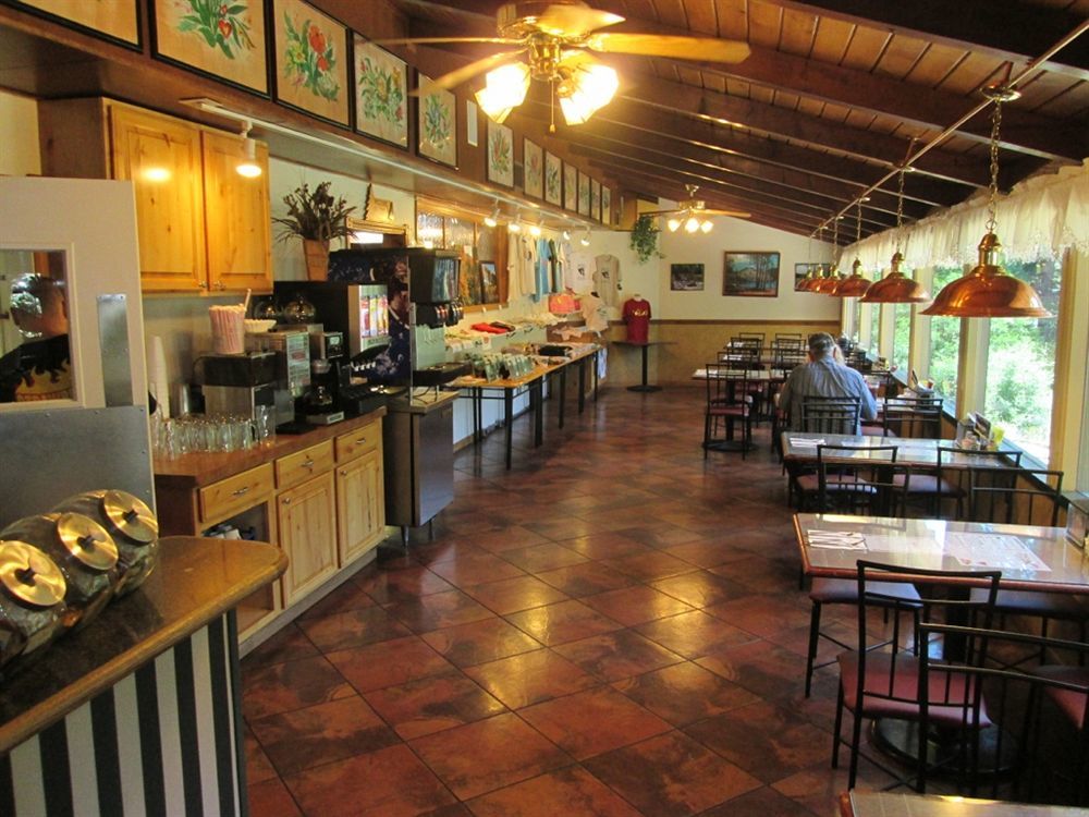 Strawberry Inn מראה חיצוני תמונה